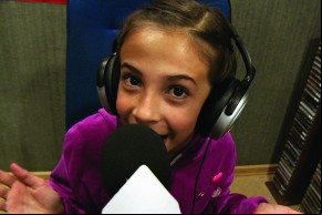 Paloma Oliveira, a menina que sonha ser locutora